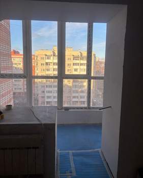 3-к квартира, вторичка, 131м2, 1/9 этаж