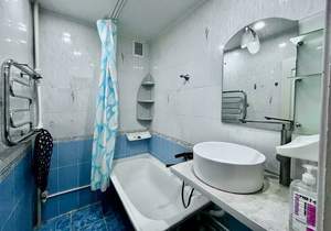3-к квартира, вторичка, 82м2, 8/9 этаж