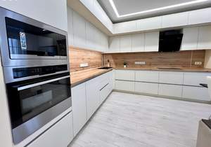 4-к квартира, вторичка, 125м2, 12/16 этаж