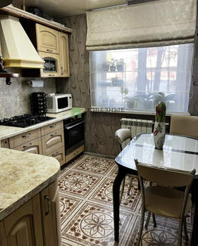 2-к квартира, вторичка, 51м2, 1/9 этаж