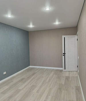 2-к квартира, вторичка, 42м2, 1/5 этаж