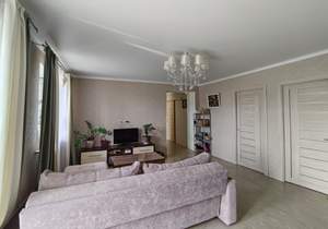 3-к квартира, вторичка, 102м2, 4/5 этаж