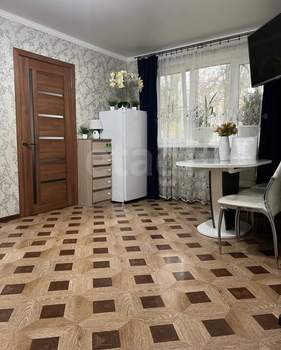 2-к квартира, вторичка, 46м2, 1/5 этаж