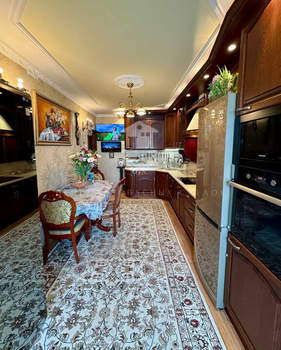 3-к квартира, вторичка, 77м2, 8/11 этаж