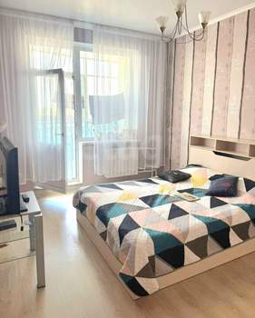 2-к квартира, вторичка, 75м2, 8/18 этаж