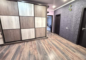 2-к квартира, вторичка, 72м2, 5/17 этаж