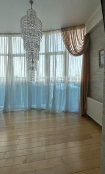 4-к квартира, вторичка, 176м2, 8/14 этаж
