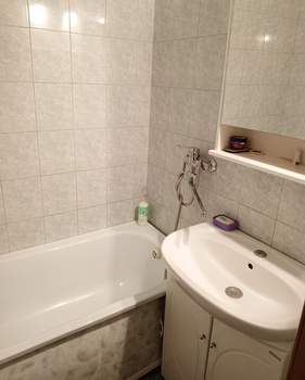 2-к квартира, вторичка, 51м2, 9/9 этаж