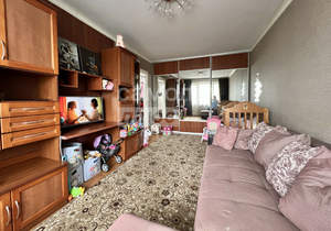 1-к квартира, вторичка, 33м2, 8/9 этаж