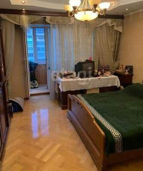 4-к квартира, вторичка, 125м2, 2/9 этаж