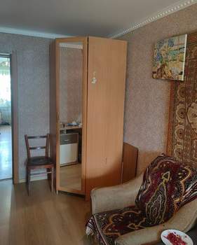2-к квартира, вторичка, 45м2, 1/5 этаж