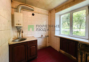 2-к квартира, вторичка, 39м2, 1/5 этаж