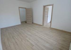 2-к квартира, вторичка, 42м2, 1/2 этаж