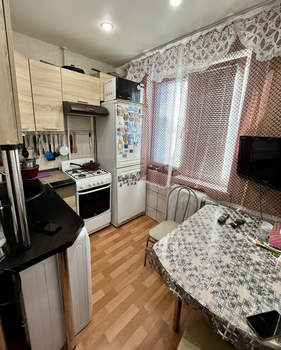 2-к квартира, вторичка, 43м2, 3/5 этаж