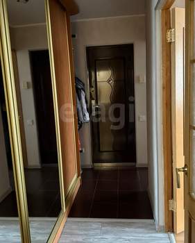 3-к квартира, вторичка, 66м2, 4/9 этаж