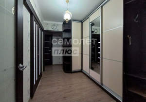 3-к квартира, вторичка, 71м2, 9/9 этаж