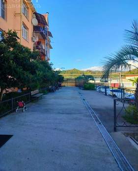 2-к квартира, вторичка, 48м2, 1/4 этаж