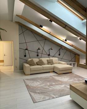 2-к квартира, вторичка, 103м2, 8/8 этаж