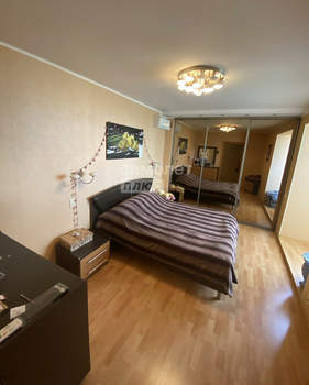 3-к квартира, вторичка, 96м2, 8/9 этаж