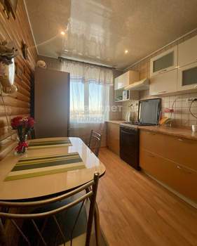 3-к квартира, вторичка, 66м2, 9/9 этаж