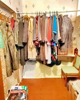 2-к квартира, вторичка, 43м2, 1/4 этаж