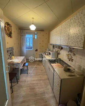 2-к квартира, вторичка, 55м2, 1/9 этаж