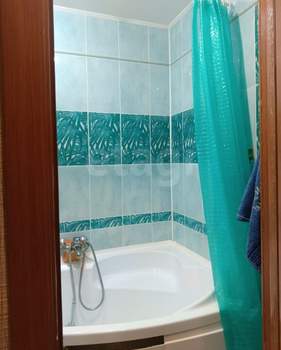 3-к квартира, вторичка, 63м2, 9/9 этаж