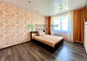 2-к квартира, вторичка, 65м2, 10/18 этаж