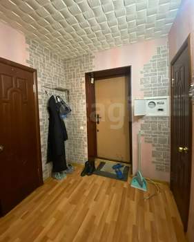 1-к квартира, вторичка, 40м2, 1/5 этаж