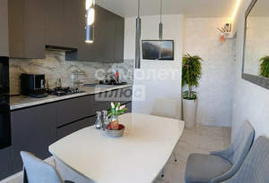 3-к квартира, вторичка, 71м2, 8/9 этаж