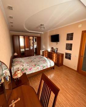 4-к квартира, вторичка, 113м2, 9/9 этаж