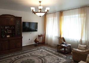 2-к квартира, вторичка, 100м2, 2/8 этаж