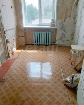 3-к квартира, вторичка, 50м2, 5/5 этаж