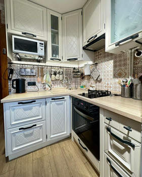 3-к квартира, вторичка, 58м2, 2/5 этаж