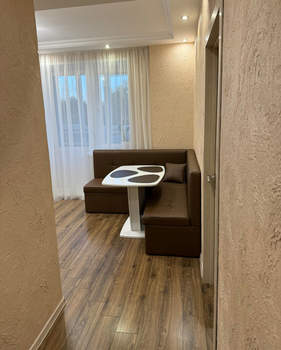 2-к квартира, вторичка, 63м2, 4/16 этаж