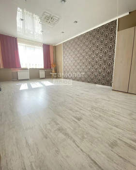 3-к квартира, вторичка, 77м2, 3/17 этаж