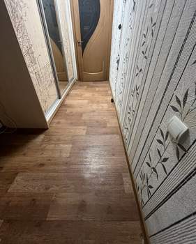3-к квартира, вторичка, 63м2, 1/10 этаж