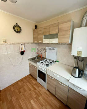 3-к квартира, вторичка, 62м2, 5/5 этаж