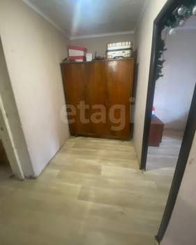 2-к квартира, вторичка, 46м2, 3/5 этаж