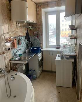 2-к квартира, вторичка, 32м2, 3/3 этаж