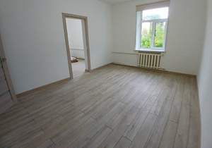 2-к квартира, вторичка, 42м2, 1/2 этаж