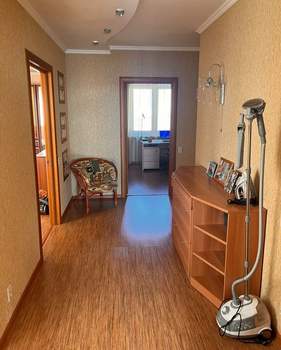 4-к квартира, вторичка, 113м2, 9/9 этаж