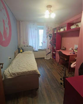 3-к квартира, вторичка, 60м2, 8/9 этаж