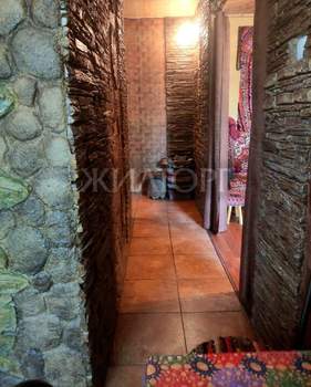 2-к квартира, вторичка, 42м2, 5/5 этаж