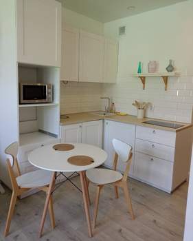 Студия квартира, вторичка, 25м2, 3/3 этаж