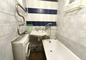 2-к квартира, вторичка, 43м2, 1/5 этаж