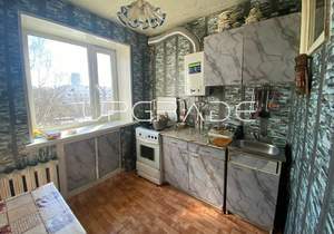 3-к квартира, вторичка, 56м2, 5/5 этаж