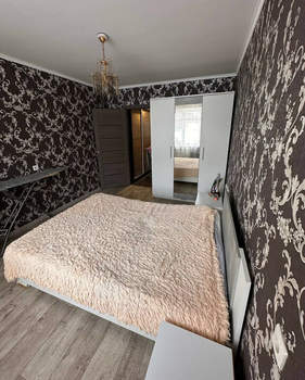 3-к квартира, вторичка, 65м2, 1/9 этаж