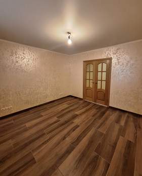 3-к квартира, вторичка, 56м2, 1/10 этаж