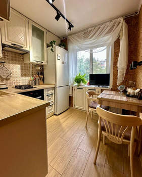 3-к квартира, вторичка, 58м2, 2/5 этаж